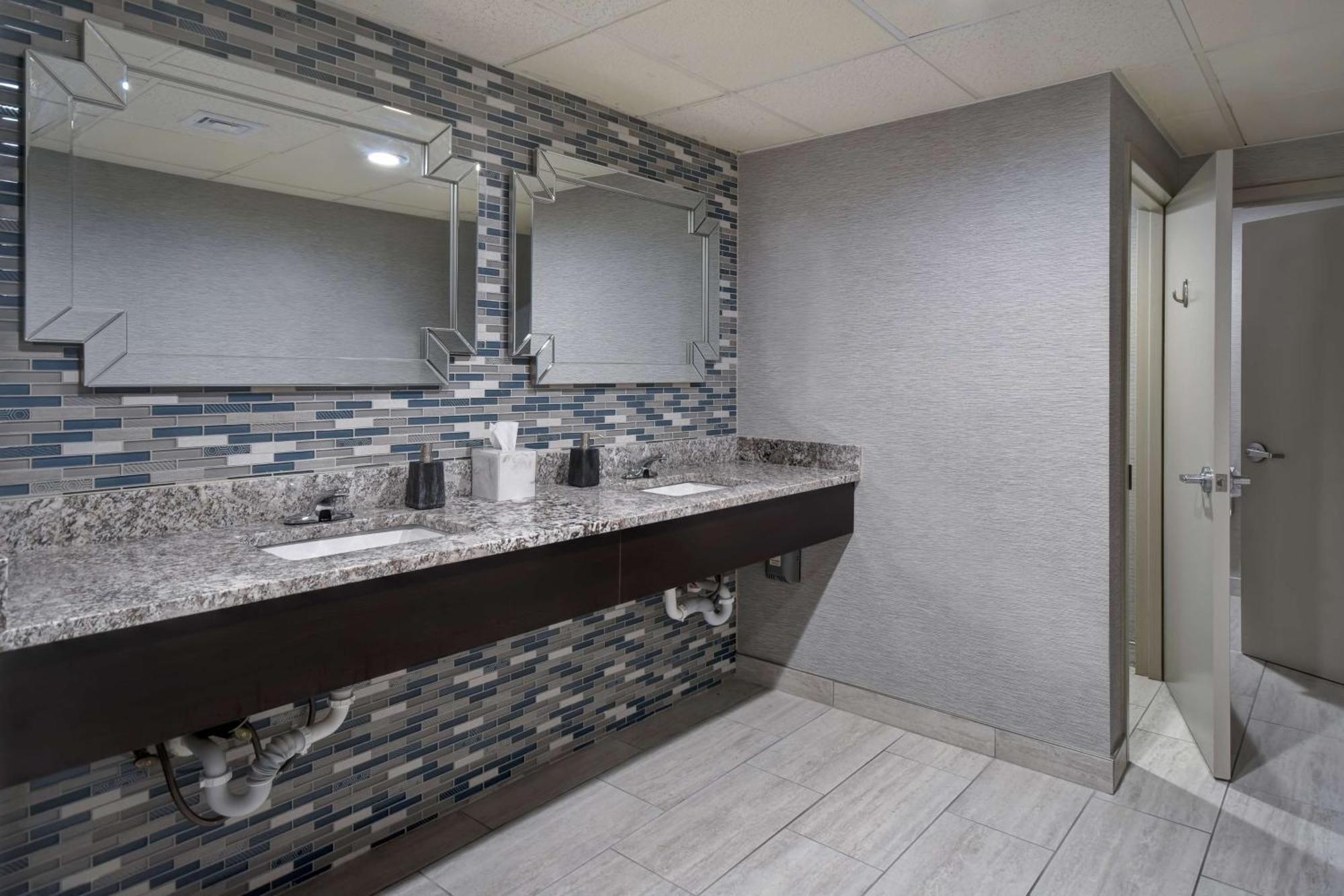 Homewood Suites By Hilton Philadelphia-Great Valley Malvern Extérieur photo